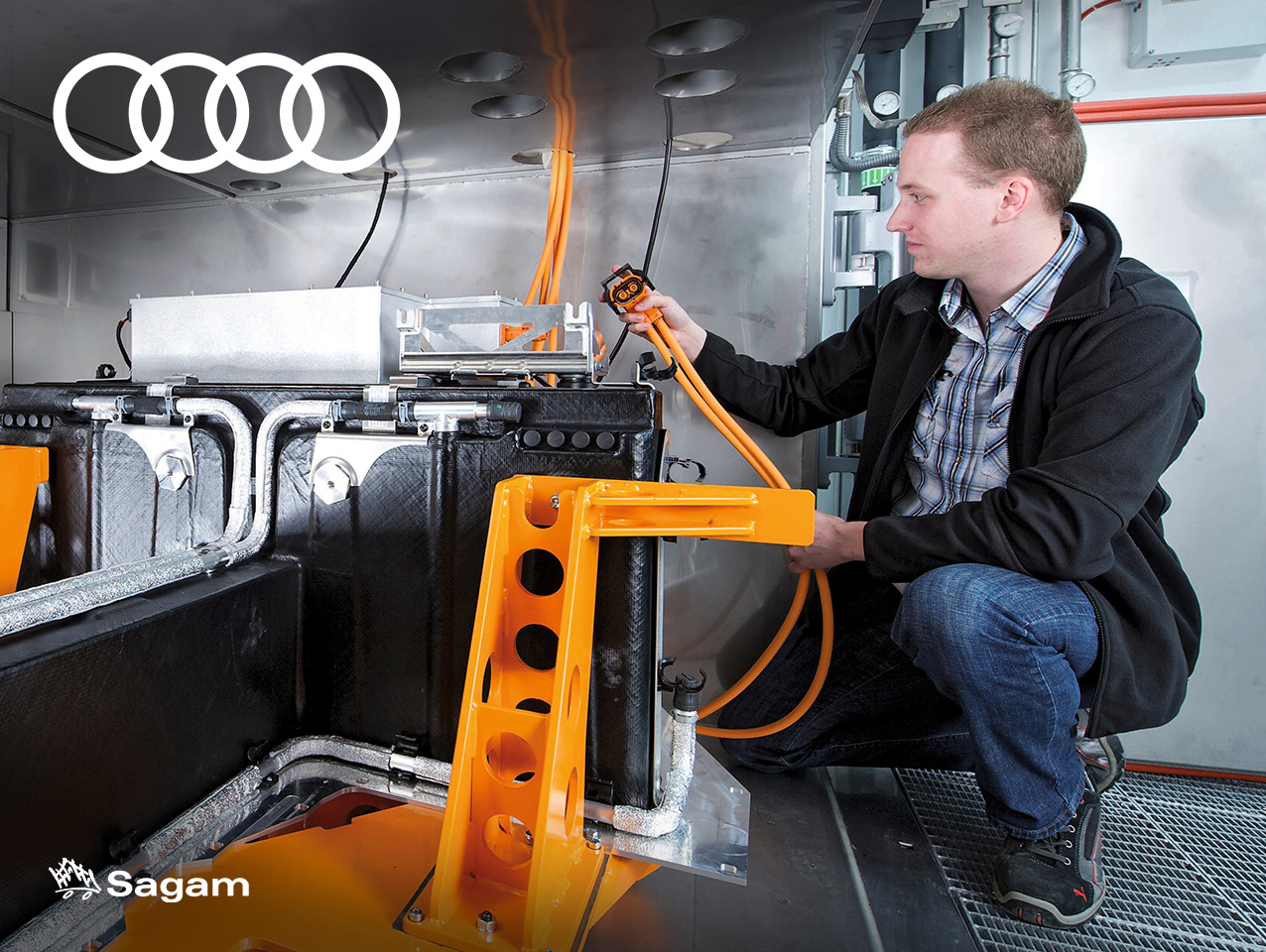 Audi e-tron: scopri i test per la gestione termica delle batterie delle auto elettriche