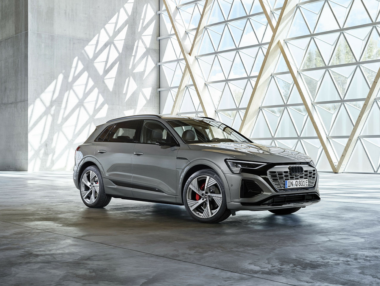 Nuovo stile per Audi Q8 e-tron