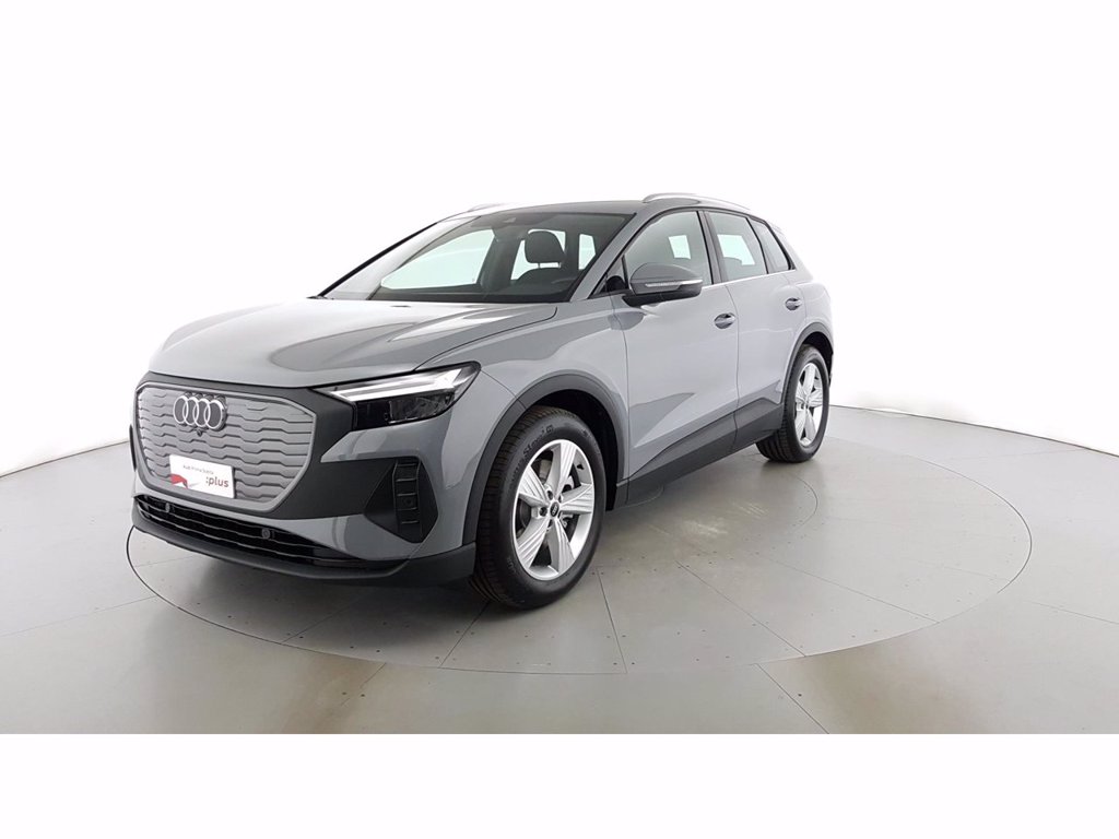 AUDI Q4 e-tron 40