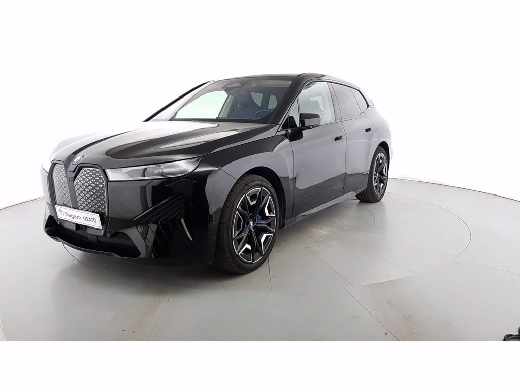 BMW Ix xdrive50 pacchetto sportivo