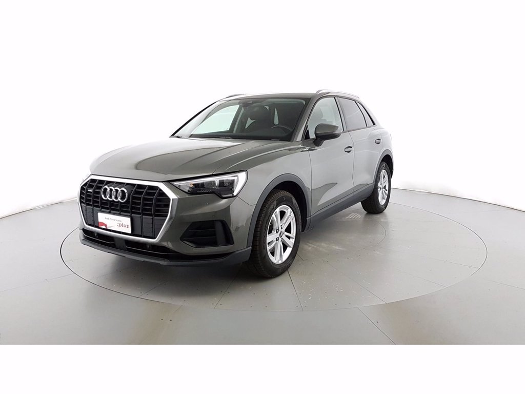 AUDI Q3 35 2.0 tdi business quattro s-tronic