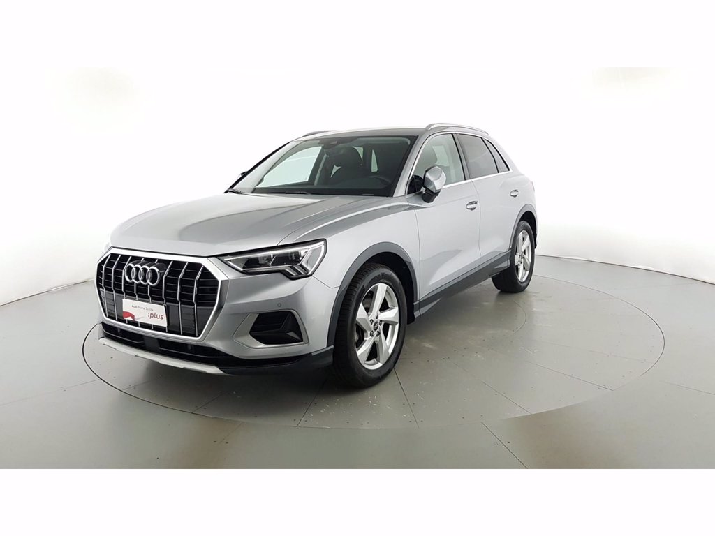 AUDI Q3 35 2.0 tdi business advanced s-tronic