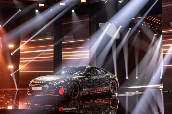 Svelata La Nuova Audi E Tron Gt