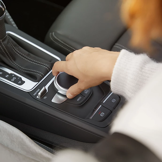 Sempre Più Connessi.